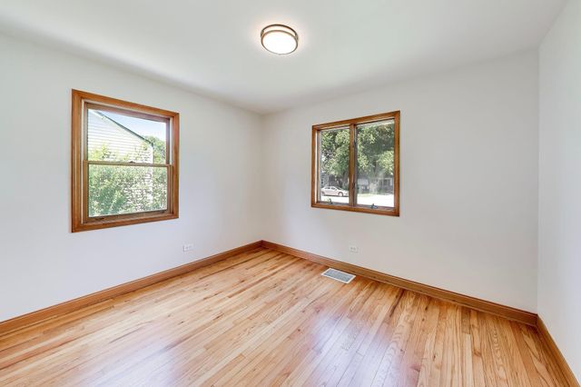 226 N Jay Street, Griffith, IN 46319