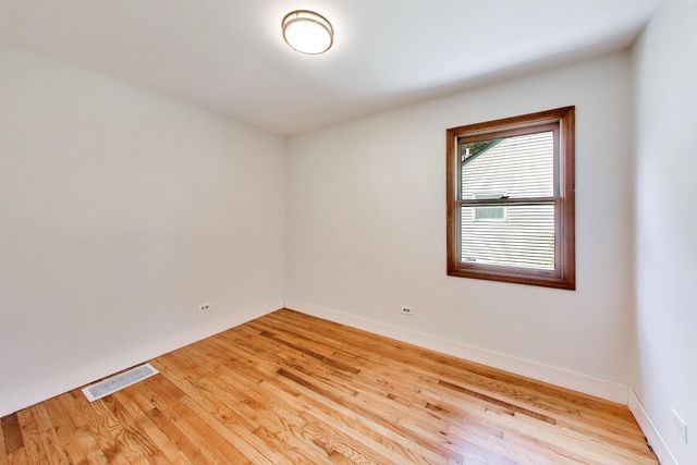 226 N Jay Street, Griffith, IN 46319