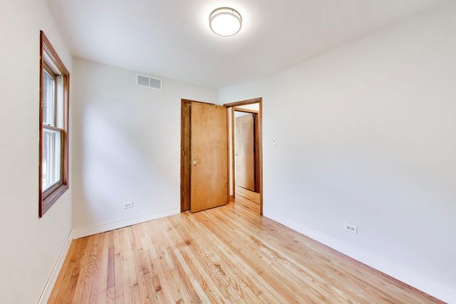226 N Jay Street, Griffith, IN 46319