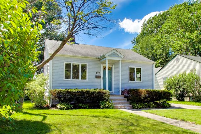226 N Jay Street, Griffith, IN 46319