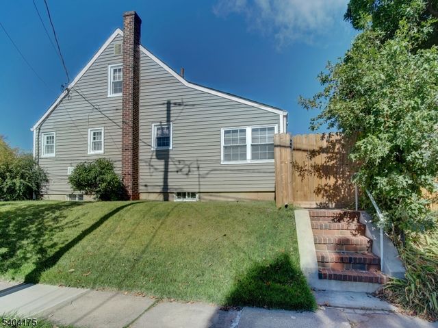 812 Washington Ave, Linden City, NJ 07036