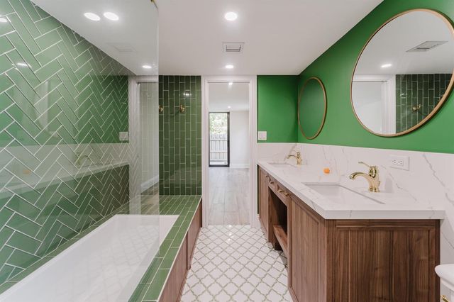 501 SW 11th Place 114, Boca Raton, FL 33432