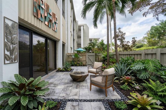 501 SW 11th Place 114, Boca Raton, FL 33432