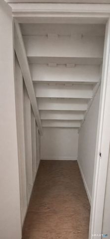 1492 North Avenue 202, Bridgeport, CT 06604