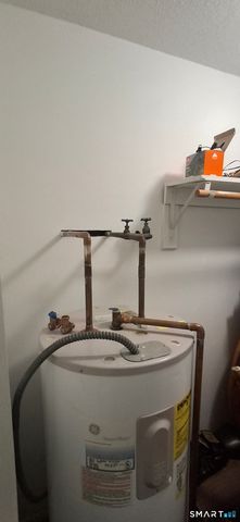 1492 North Avenue 202, Bridgeport, CT 06604