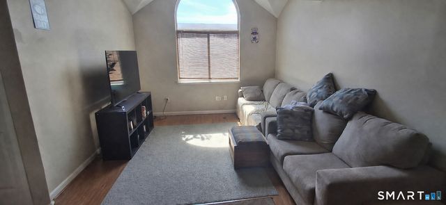 1492 North Avenue 202, Bridgeport, CT 06604