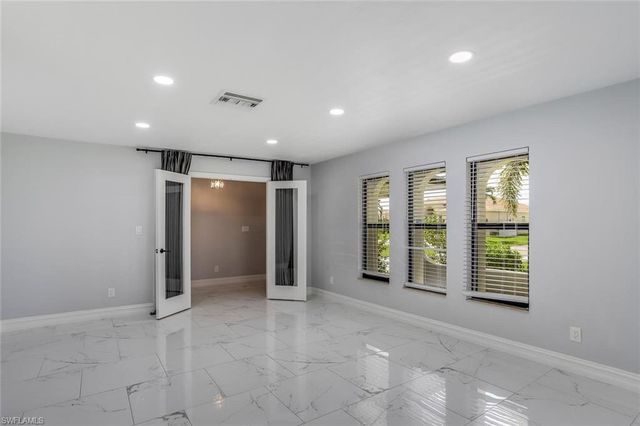 1201 SE 16th TER, Cape Coral, FL 33990