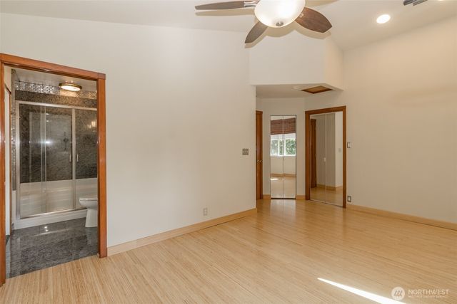 22004 117th Avenue SE, Kent, WA 98031