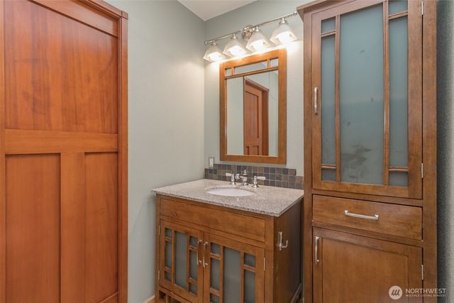 22004 117th Avenue SE, Kent, WA 98031