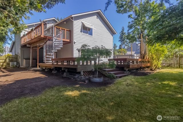 22004 117th Avenue SE, Kent, WA 98031