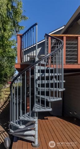 22004 117th Avenue SE, Kent, WA 98031