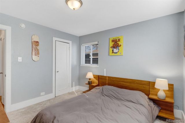 2885 Oneida Street, Denver, CO 80207