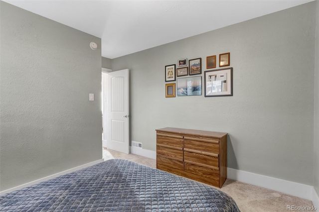 2885 Oneida Street, Denver, CO 80207