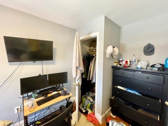 109 Salem 4, Boston, MA 02113