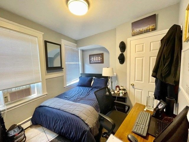 109 Salem 4, Boston, MA 02113