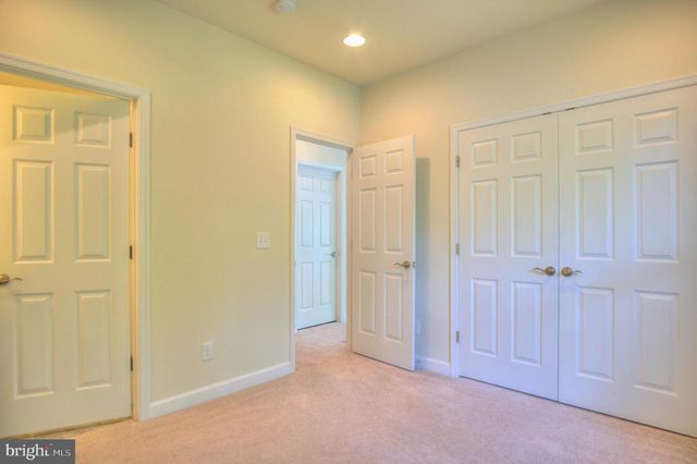 42629 OAK PARK SQ, Ashburn, VA 20148