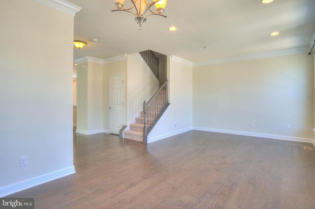 42629 OAK PARK SQ, Ashburn, VA 20148