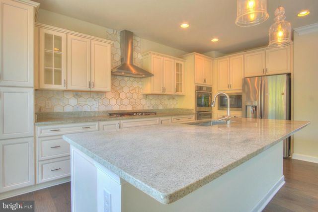 42629 OAK PARK SQ, Ashburn, VA 20148