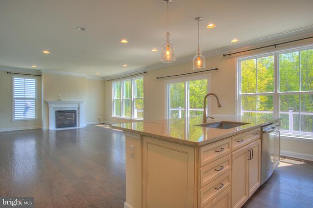 42629 OAK PARK SQ, Ashburn, VA 20148