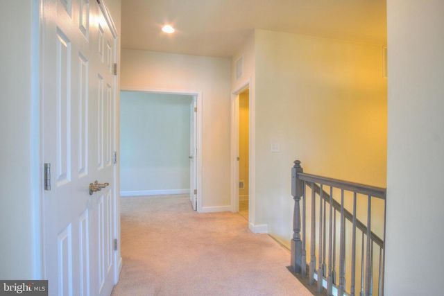 42629 OAK PARK SQ, Ashburn, VA 20148