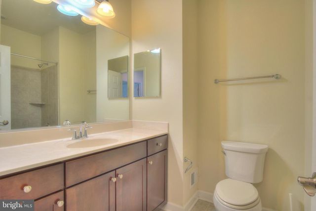 42629 OAK PARK SQ, Ashburn, VA 20148
