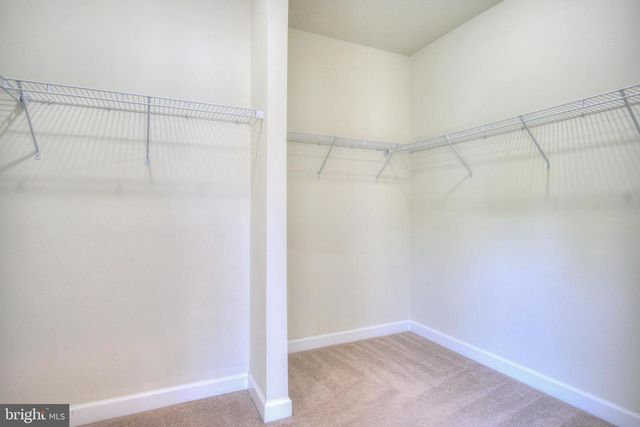 42629 OAK PARK SQ, Ashburn, VA 20148