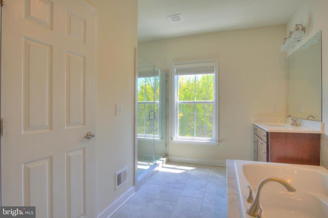 42629 OAK PARK SQ, Ashburn, VA 20148
