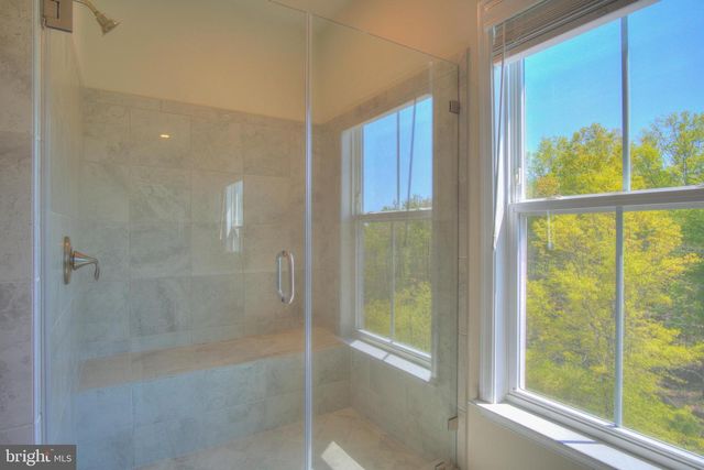 42629 OAK PARK SQ, Ashburn, VA 20148