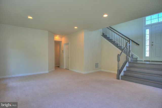 42629 OAK PARK SQ, Ashburn, VA 20148