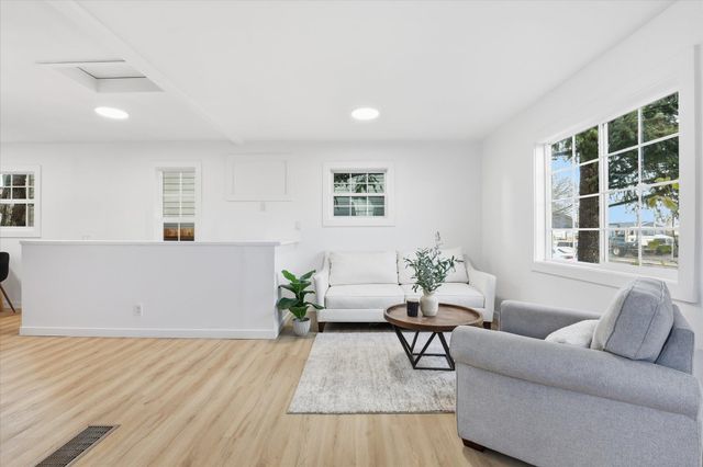 5034 E Union Ave, Spokane, WA 99212