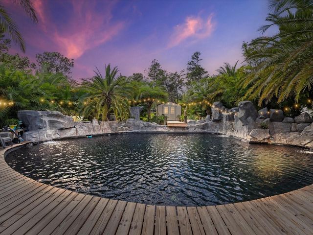 9027 MAVIS ROAD, Weeki Wachee, FL 34613