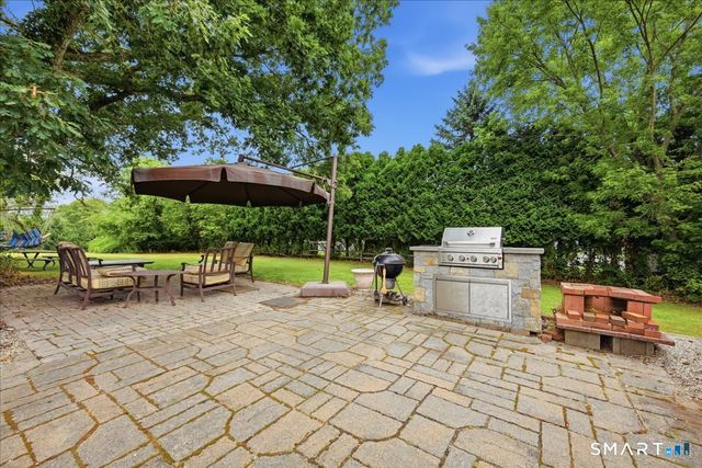 23 Pepperbush Drive, Hebron, CT 06231