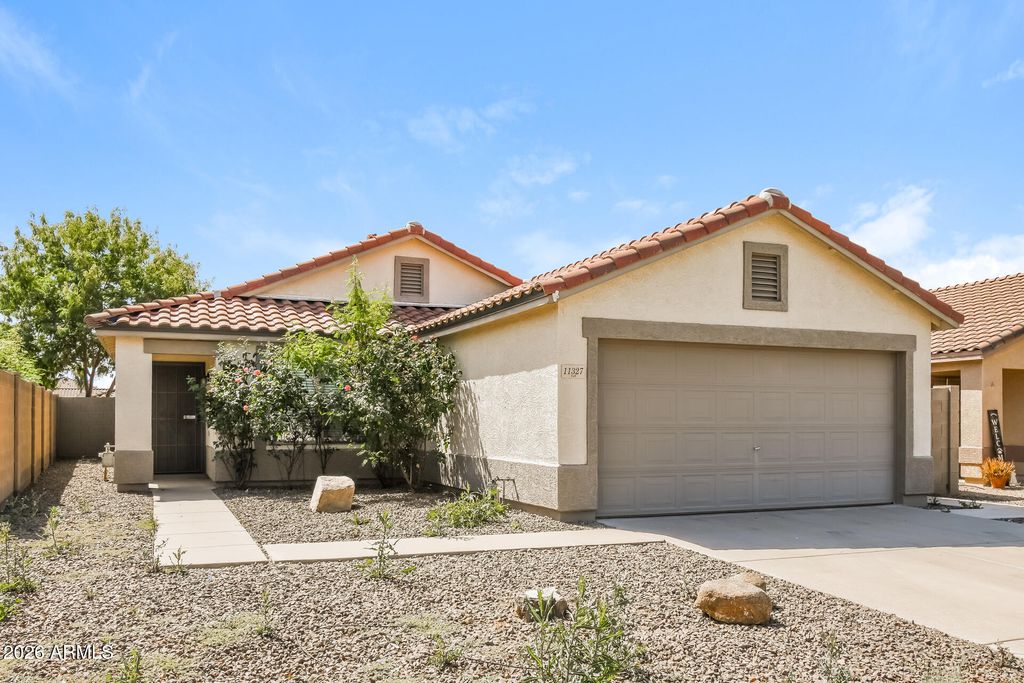 11327 E QUINTANA Avenue, Mesa, AZ 85212 — photo 2