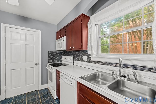 2405 Dumbarton Rd, Henrico, VA 23228