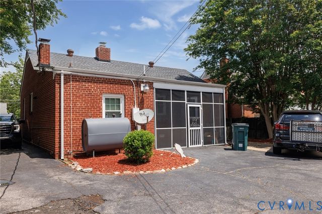 2405 Dumbarton Rd, Henrico, VA 23228