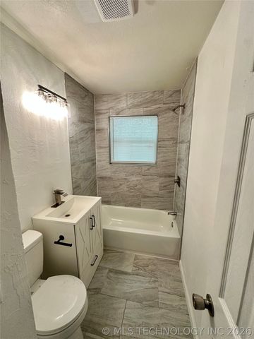 4675 N Main Street, Tulsa, OK 74126