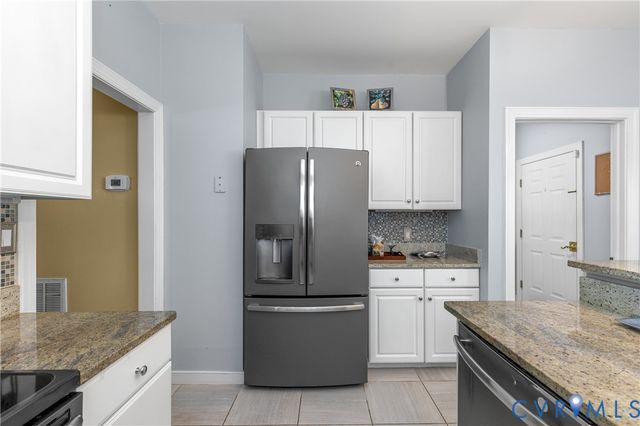 2205 Magnolia Grove Way, Midlothian, VA 23113