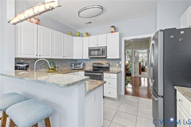 2205 Magnolia Grove Way, Midlothian, VA 23113