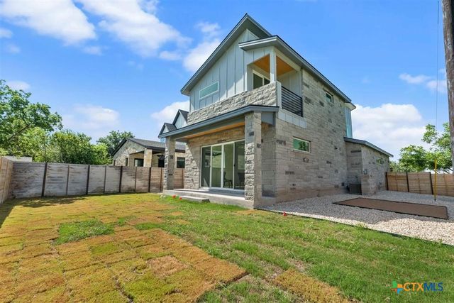 501 E Burton Street, Manor, TX 78653