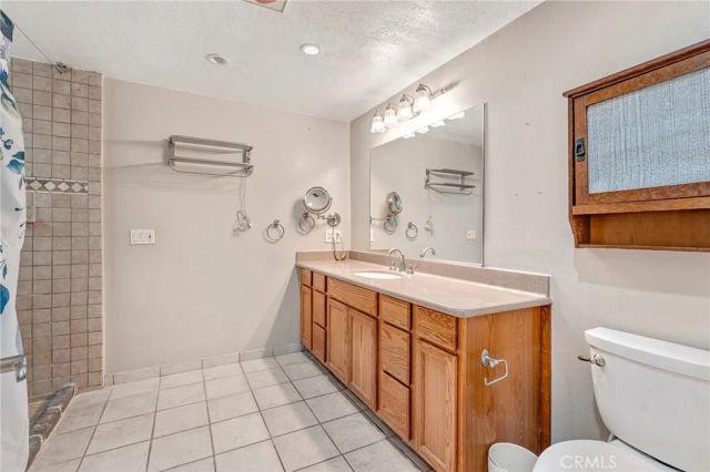 27387 Lakeview Drive, Helendale, CA 92342