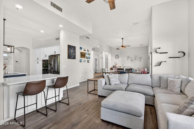 8995 E CAPTAIN DREYFUS Avenue, Scottsdale, AZ 85260