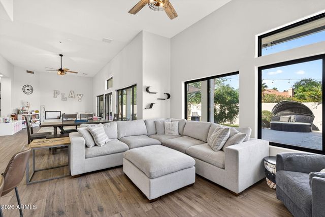 8995 E CAPTAIN DREYFUS Avenue, Scottsdale, AZ 85260