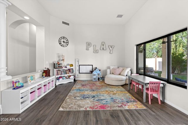 8995 E CAPTAIN DREYFUS Avenue, Scottsdale, AZ 85260