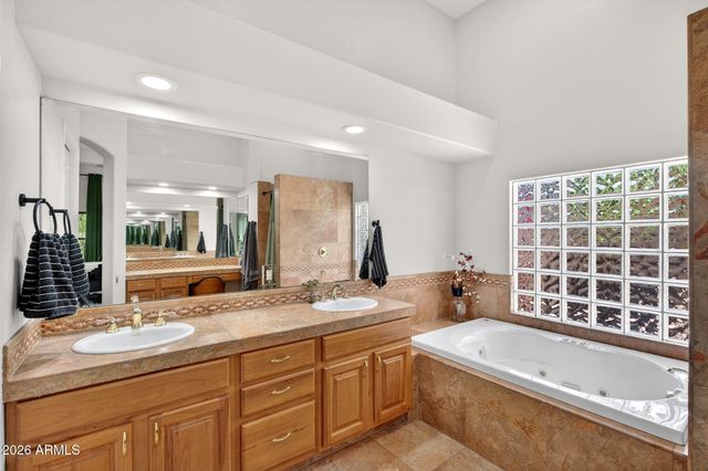 8995 E CAPTAIN DREYFUS Avenue, Scottsdale, AZ 85260