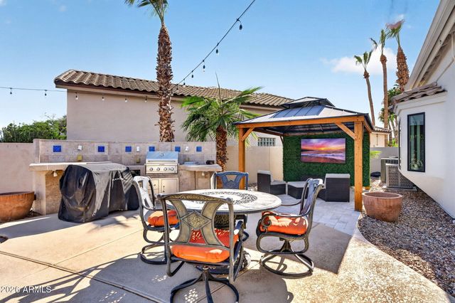 8995 E CAPTAIN DREYFUS Avenue, Scottsdale, AZ 85260