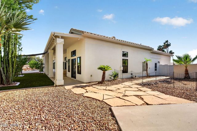 8995 E CAPTAIN DREYFUS Avenue, Scottsdale, AZ 85260