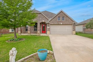 5013 SPRUCE, Krum, TX 76249