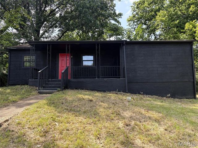 2235 Edmund Avenue, St Louis, MO 63121