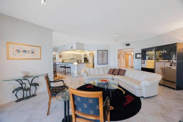 7872 SAILBOAT KEY BOULEVARD S PH602, South Pasadena, FL 33707