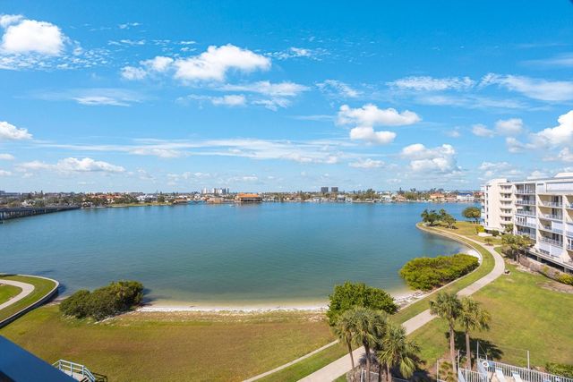 7872 SAILBOAT KEY BOULEVARD S PH602, South Pasadena, FL 33707